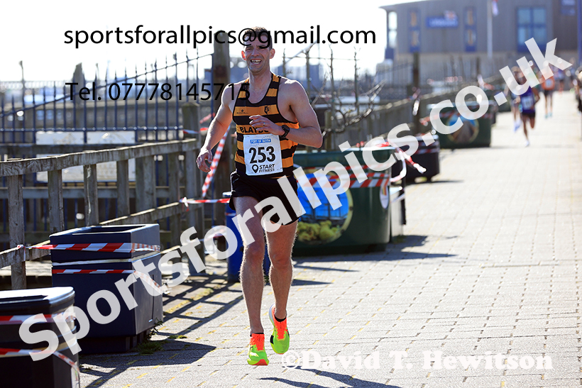 The 2025 Blyth 10k Road Race. Photo: David T. Hewitson/Sports for All Pics